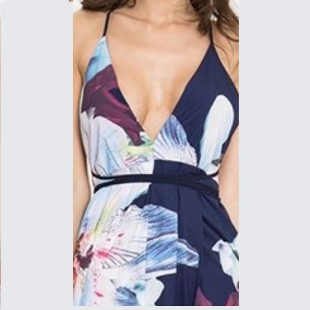 HIGH SLIT FLORAL MAXI DRESS - Picture 3 of 6